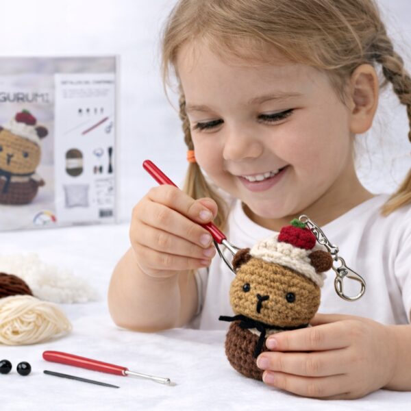 Zestaw do szydełkowania dla dzieci DIY AMIGURUMI maskotka misiu + akcesoria